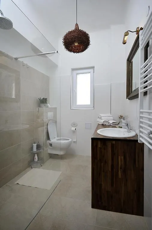 Celtis Apartment Split