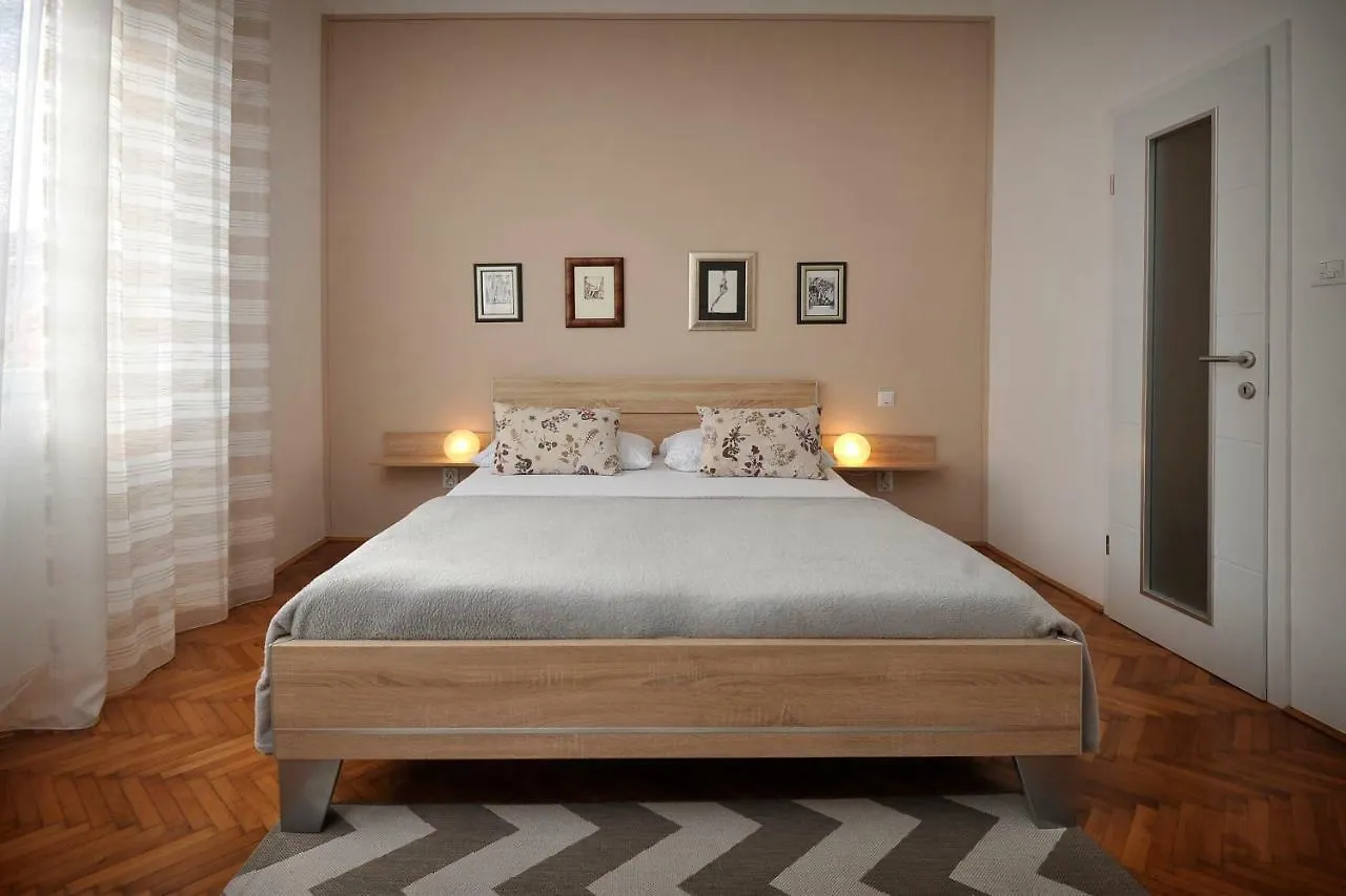 Celtis Apartment Split